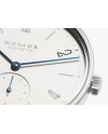 Orologio Nomos Glashütte Tangente 35 con Quadrante Argento e Cinturino in Pelle Nero