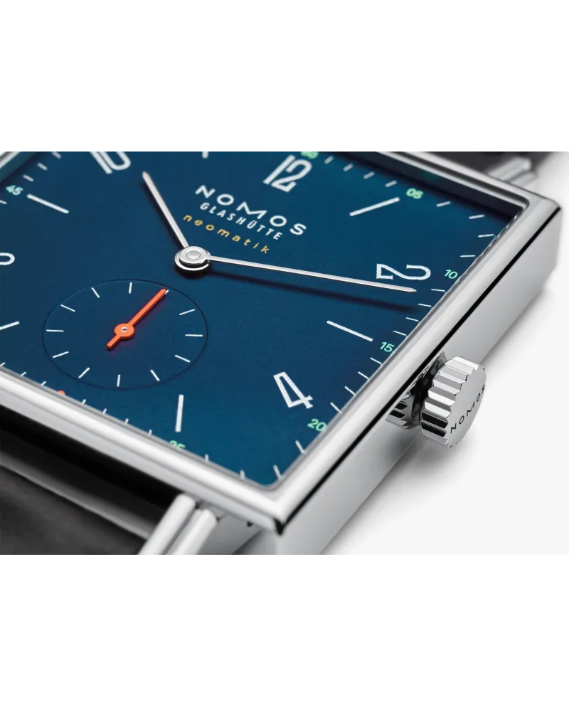 nomos tetra