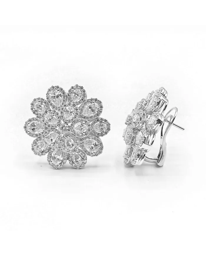 Orecchini Leo Pizzo in Oro Bianco con Fiori di Diamanti Bianchi