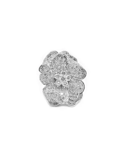 Leo Pizzo Ring in White Gold with Flower and White Diamonds