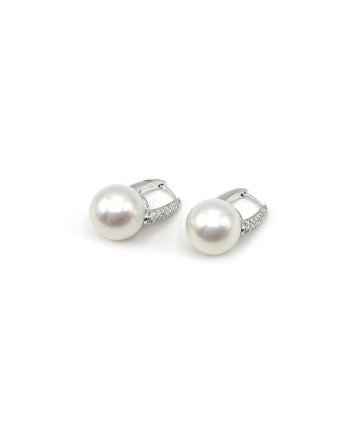 Orecchini Mikimoto in Oro Bianco con Perle e Diamanti