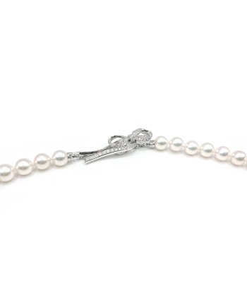 Collana Mikimoto con Perle, Diamanti e Oro Bianco