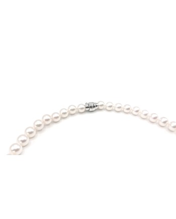 Mikimoto Necklace with Pearls and White Gold