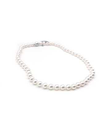 Mikimoto Necklace with Pearls and White Gold