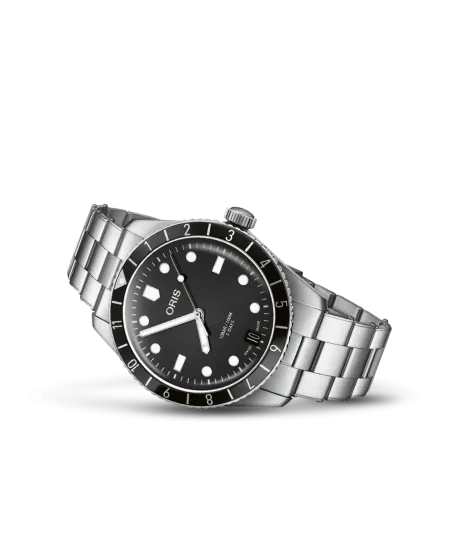 Montre Oris Divers Sixty-Five 12H avec cadran noir et bracelet en acier