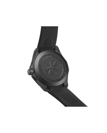 Tag Heuer Aquaracer Professional 200 Solargraph watch