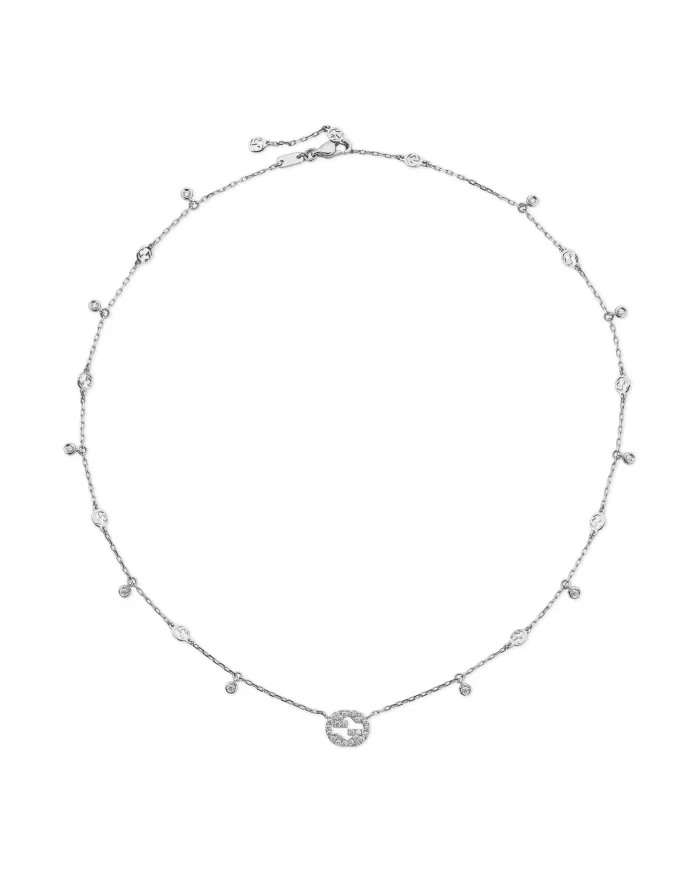 Collier entrelacé Gucci en or blanc avec diamants