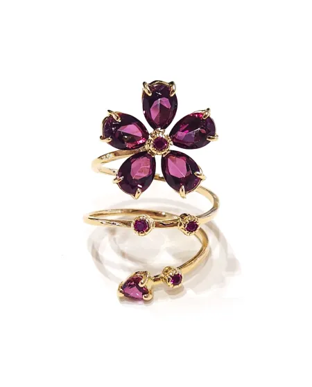 Anello Malafimmina in Oro Giallo con Fiore di Zaffiri e Topazi