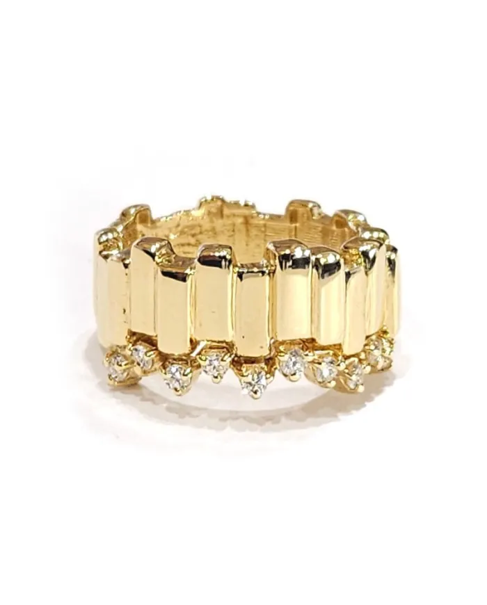 Malafimmina Manhattan Ring in Yellow Gold with Medium Diamonds