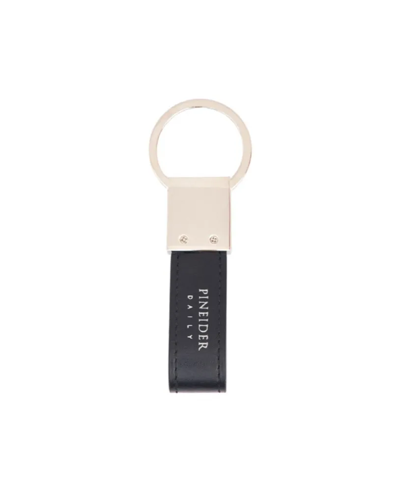 Pineider Daily 23 Meter Keyring in Smooth Black Leather Pineider Daily 23 Meter Keyring in Smooth Black Leather
