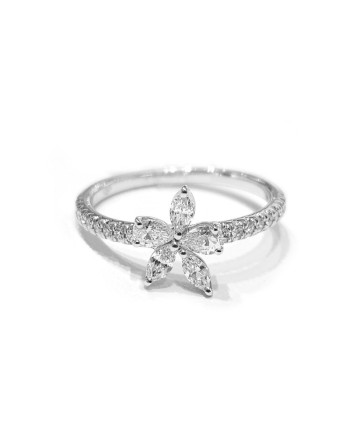 Bague Crivelli en or blanc avec fleur de diamant