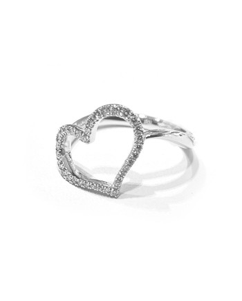 Crivelli Ring in White Gold with Heart of Diamonds