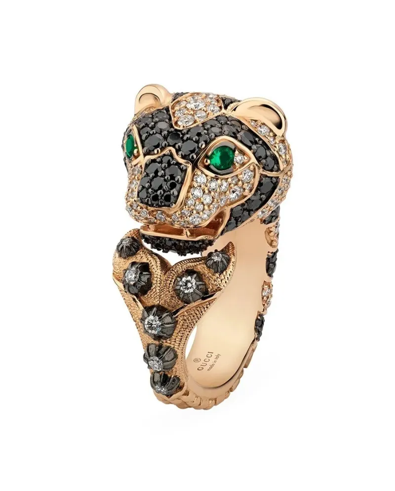 Anello Gucci Le Marché des Merveilles in Oro Rosa, con Diamanti e Smeraldi con Testa di Tigre