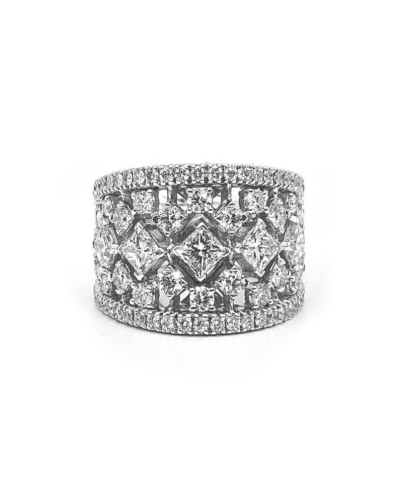 Anello Fascia Crivelli in Oro Bianco e Diamanti