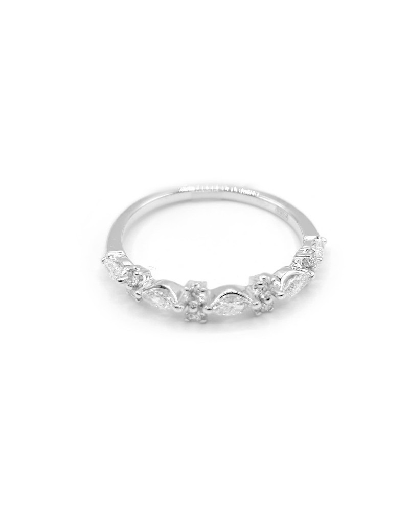 Crivelli Ring in White Gold and Diamonds
