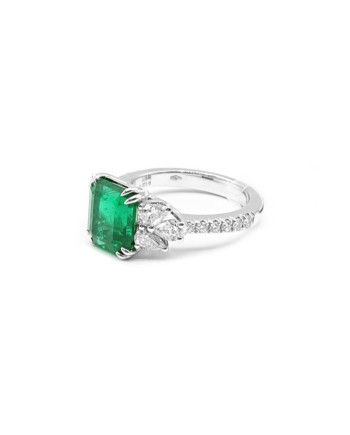 Crivelli White Gold Ring with Diamonds and Emerald