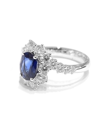 Crivelli Ring in White Gold with Diamonds and Oval Sapphire