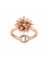 Bague Gucci Flora en or rose avec fleur et diamants