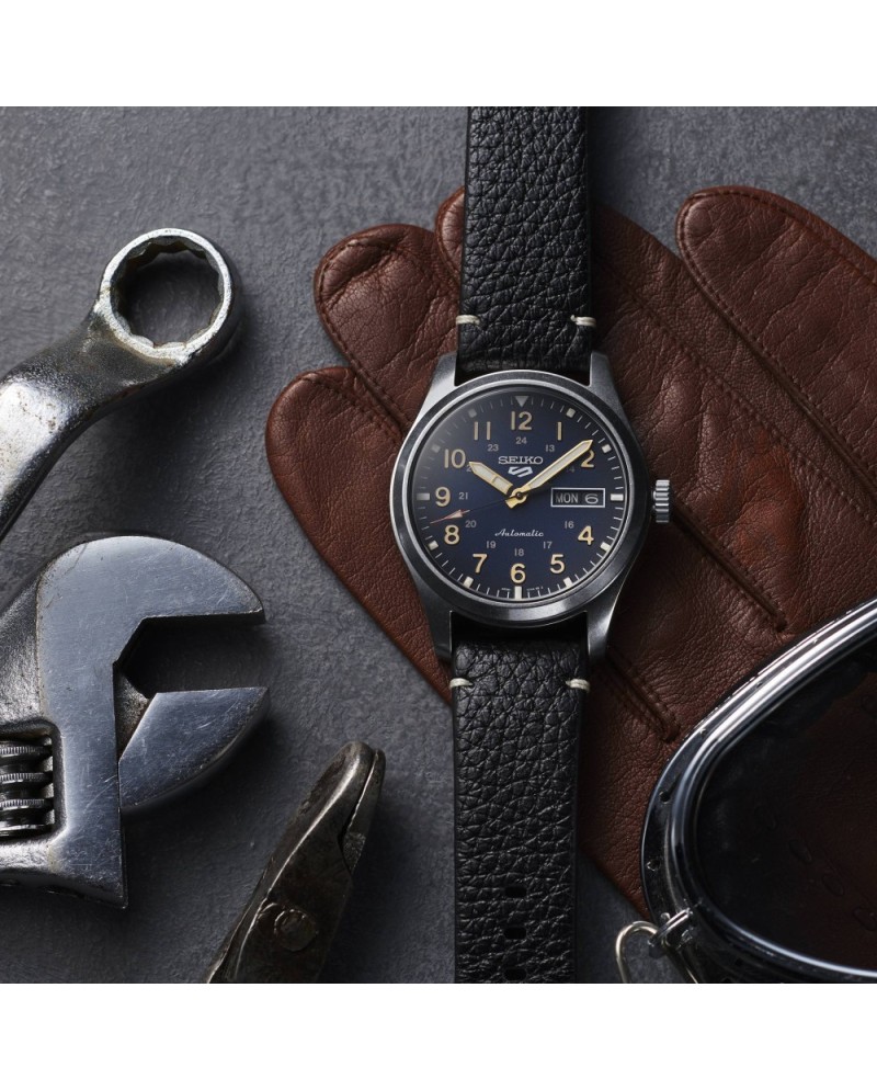 Seiko Sports Blue Dial Leather Strap Watch