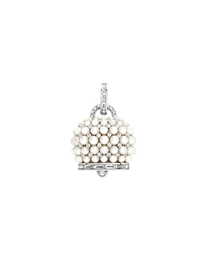 Chantecler Grand Pendentif Campanella en Or Blanc avec Diamants et Perles Blanches