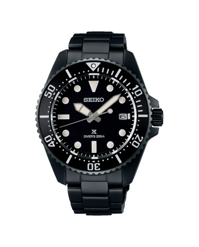 Montre Seiko Prospex Solar Diver 200M avec bracelet en acier noir