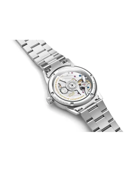 Nomos Glashütte Club Sport Neomatik Rosè 34 mm watch