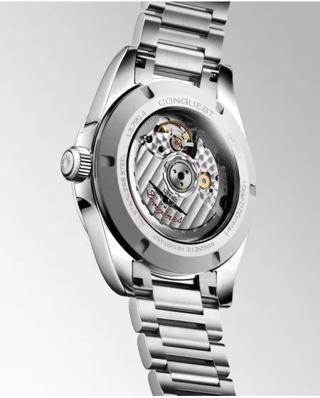 Orologio Longines Conquest con Quadrante Nero e Cinturino in Acciaio 38 mm