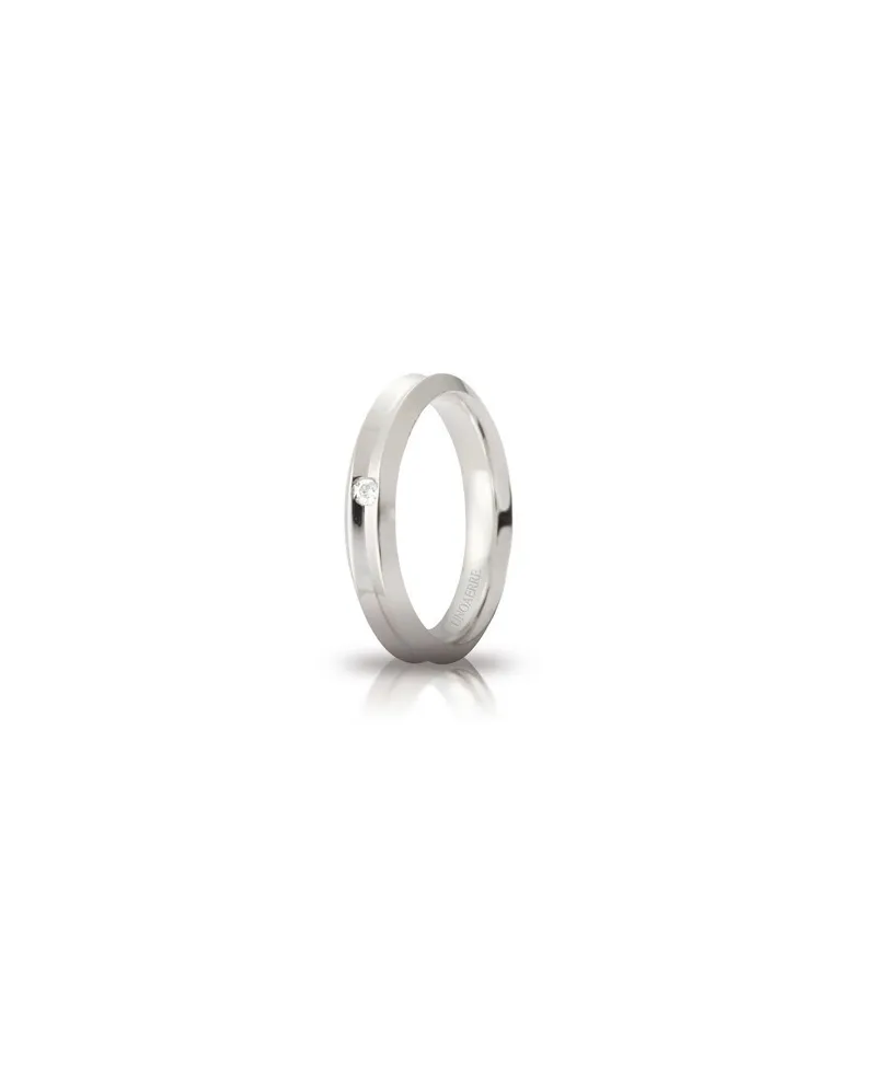 Fede Nuziale Unoaerre Corona in Oro Bianco 4 mm con Diamante Fede Nuziale Unoaerre Corona in Oro Bianco 4 mm con Diamante