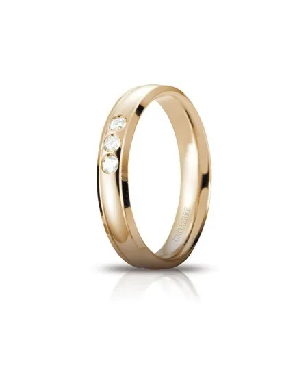 Fede Nuziale Unoaerre Orion in Oro Giallo 4 mm con 3 Diamanti