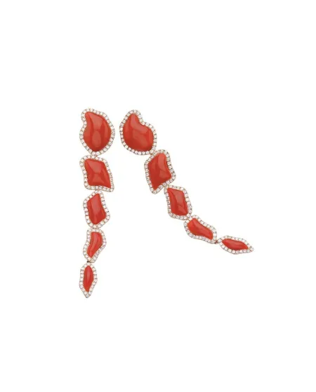 Paire de pendants d'oreilles Chantecler Capri en or rose avec corail rouge et diamants