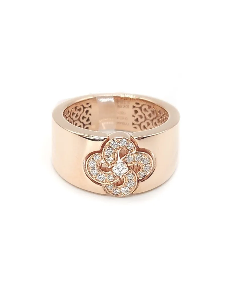 Bague Crivelli en or rose avec décoration et diamants Bague Crivelli en or rose avec décoration et diamants