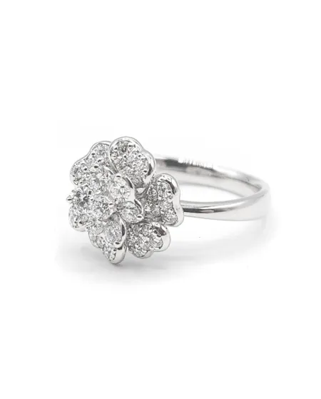 Anello Leo Pizzo in Oro Bianco con Fiore e Diamanti Bianchi