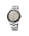 Montre Oris Divers Sixty-Five avec cadran beige et bracelet en acier