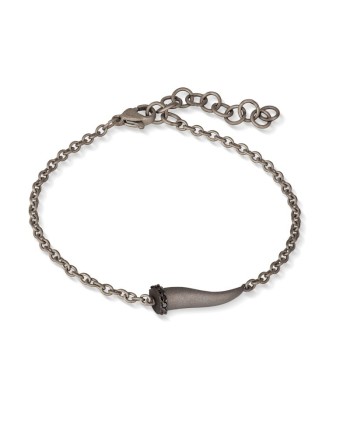 Bracelet MANO|J Charms en titane avec corne et diamants noirs