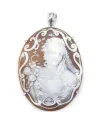 Camée Casella Jewelry en coquillage de sardonyx avec monture en or blanc et diamants