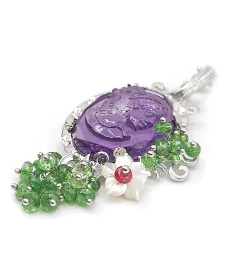 Pendant Casella with Cameo in Amethyst, Gold and Natural Gems