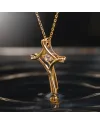 Collier Dana Eternelle en or jaune avec croix et pierres