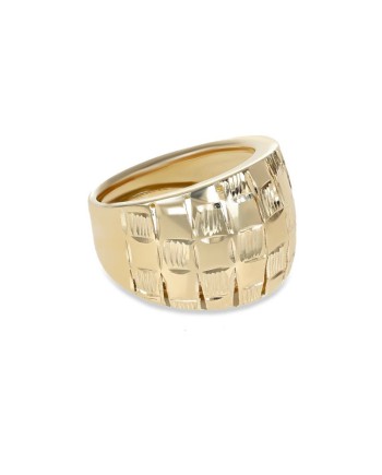 Dana Ring in Yellow Gold with a Diamond-Patterned Domed Band