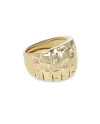 Bague Dana en or jaune avec un anneau bombé à motifs de diamants