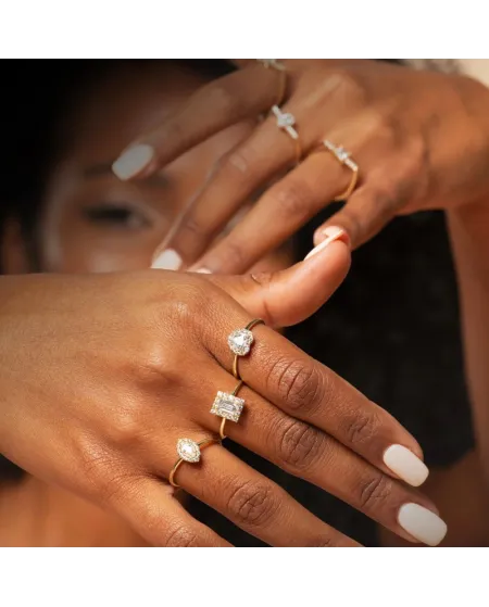 Dana Ring in Yellow Gold with Swarovski