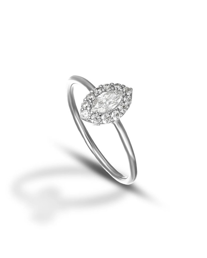 Anello Dana in Oro Bianco con Swarovski Contornato