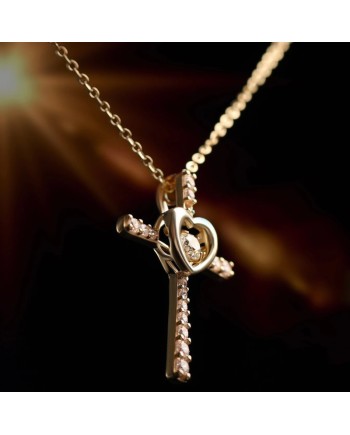 Collier Dana Eternelle en or jaune avec croix et pierres