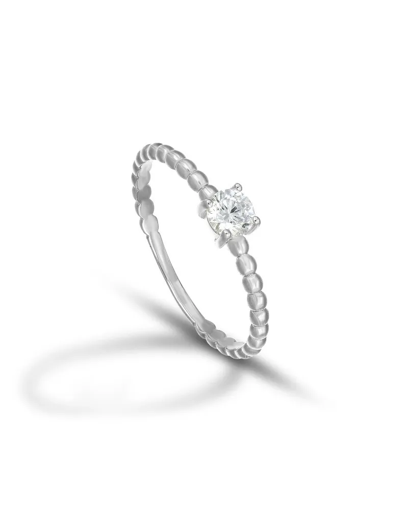 Bague solitaire Dana en or blanc