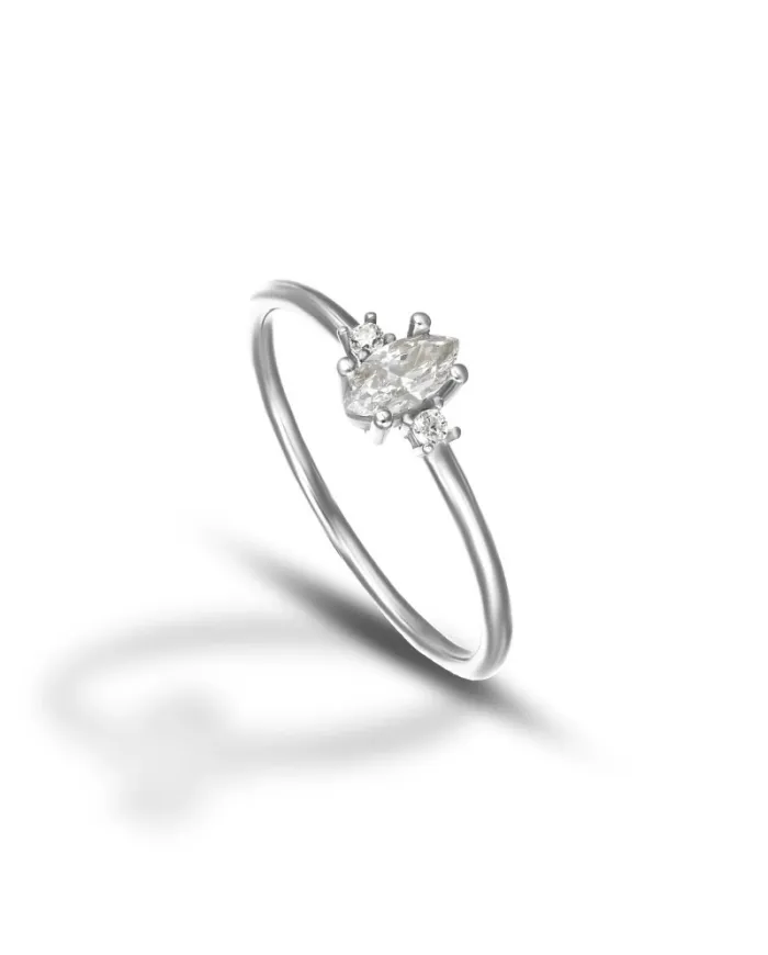 Bague Dana en or blanc avec Swarovski Marquise