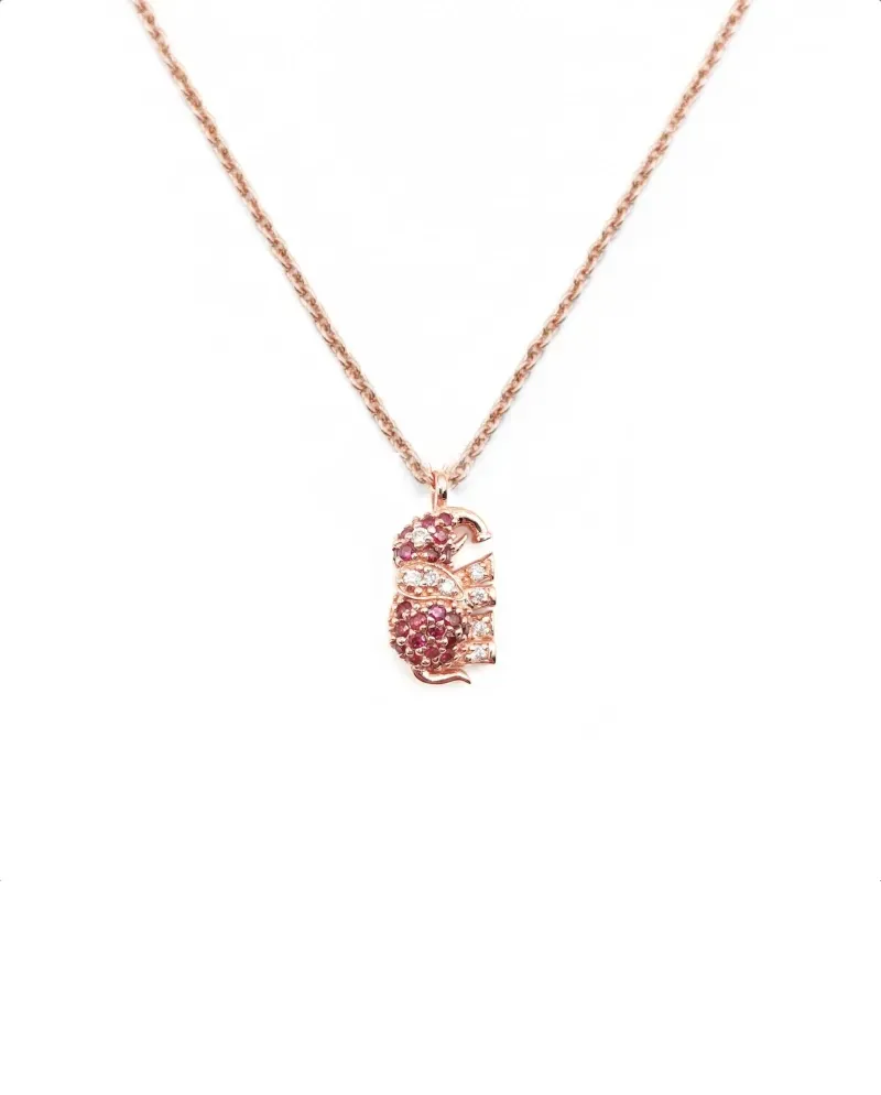 Collana Casella Gioielli Elefante in Oro Rosa con Rubini e Diamanti