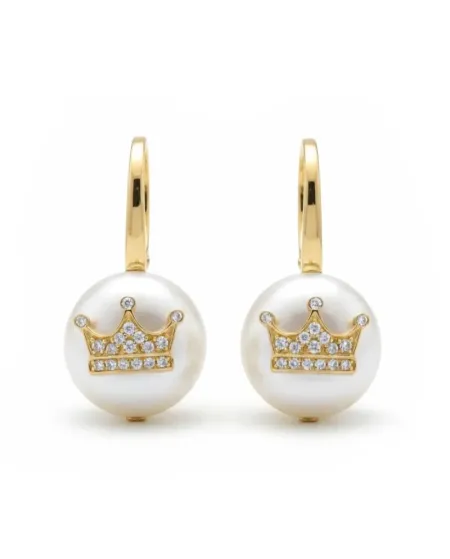 Boucles d'oreilles pendantes « Corona » de Casella Gioielli en or jaune avec perles et diamants