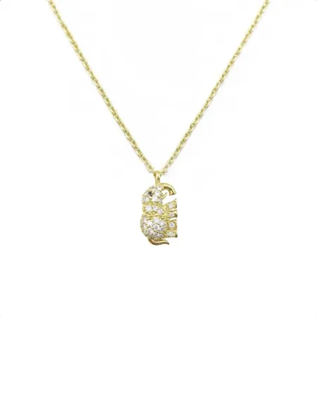 Collana Casella Gioielli Elefante in Oro Giallo con Diamanti Bianchi e Neri