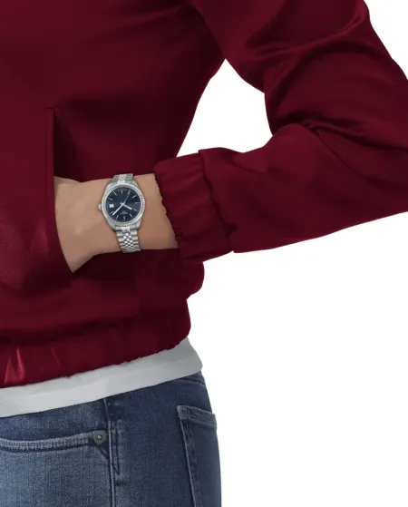 Montre Tissot Ballade 30 mm avec cadran bleu et bracelet en acier
