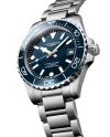 Montre Longines HydroConquest avec cadran bleu et bracelet en acier de 39 mm