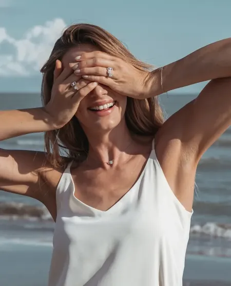Bague Roberta Flower en or blanc et diamants